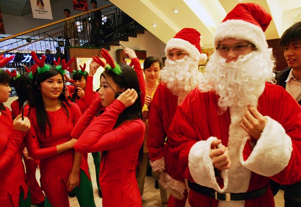 China Prepares For Christmas