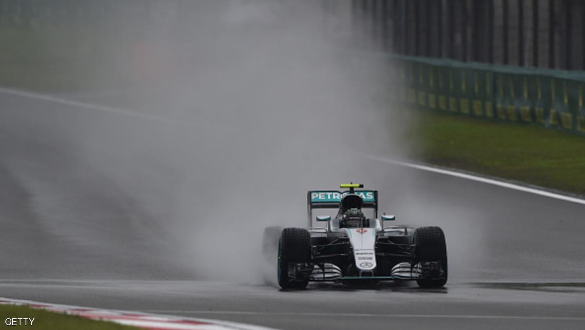 Mercedes AMG Petronas F1 Team's German driver Nico Rosberg steers his car during practice for the Formula One Chinese Grand Prix in Shanghai on April 16, 2016. / AFP / GREG BAKER        (Photo credit should read GREG BAKER/AFP/Getty Images)